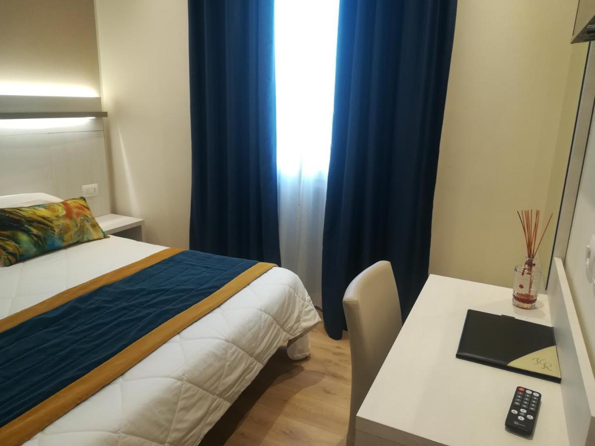 Roma Hotel Castiglione della Pescaia Ngoại thất bức ảnh
