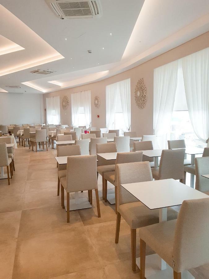 Roma Hotel Castiglione della Pescaia Ngoại thất bức ảnh