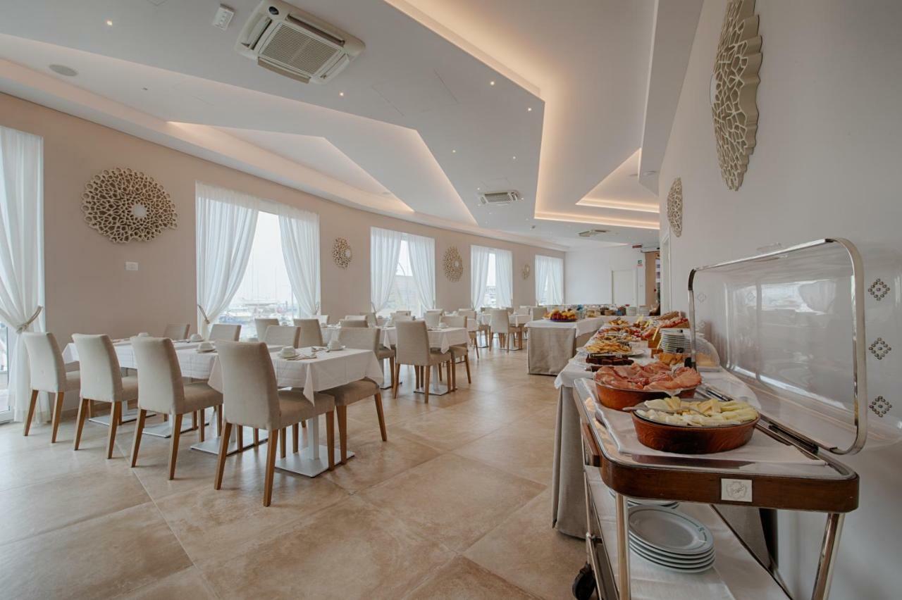 Roma Hotel Castiglione della Pescaia Ngoại thất bức ảnh